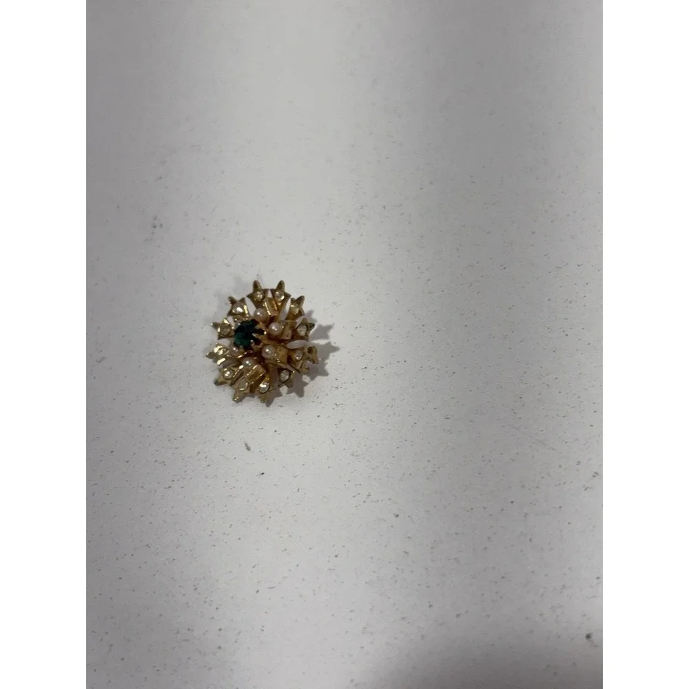 Vintage Coro Stardust Green Stone Faux Pearl Crystals Gold Tone Baroque Brooch